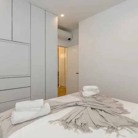 Top Location! Spacious Lux Apartment -5 Min From Beach & Centre Spalato Esterno foto